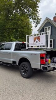 All line up for the Chelsea fair parade.